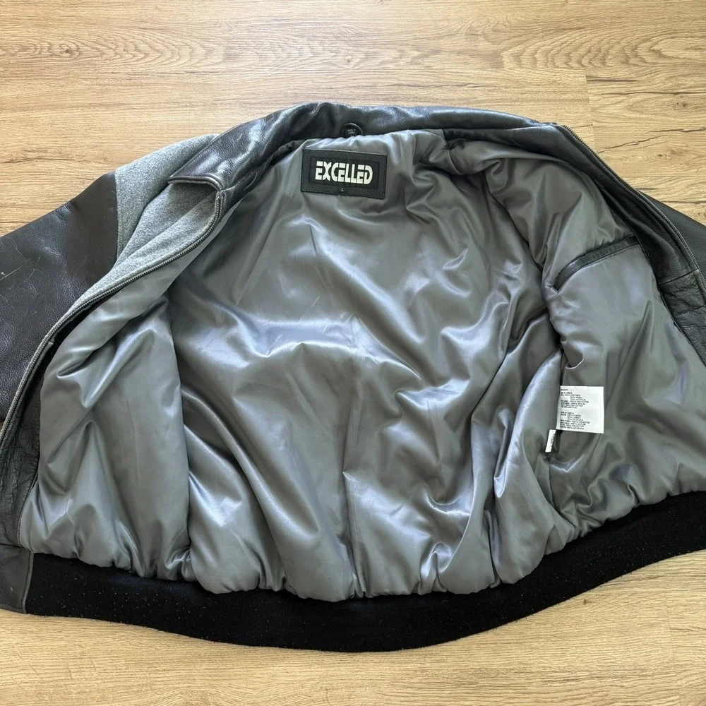 Vintage Excelled Anheuser-Busch Budweiser Size Large‎ Leather Jacket